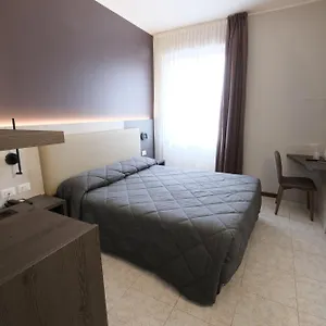 Hotel Mistral