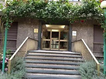 Sole E Luna Central Bed & Breakfast Milan Hotel